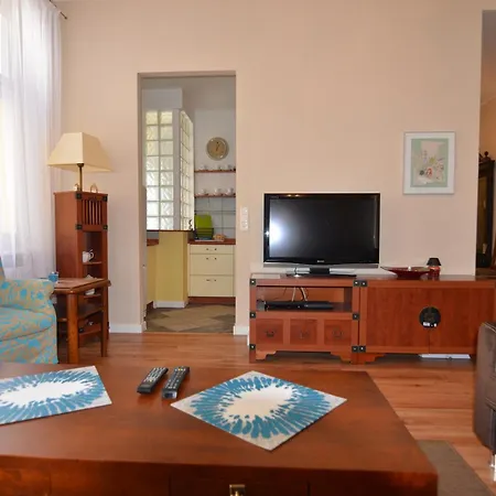 Victus Apartamenty, Apartamenty Adams