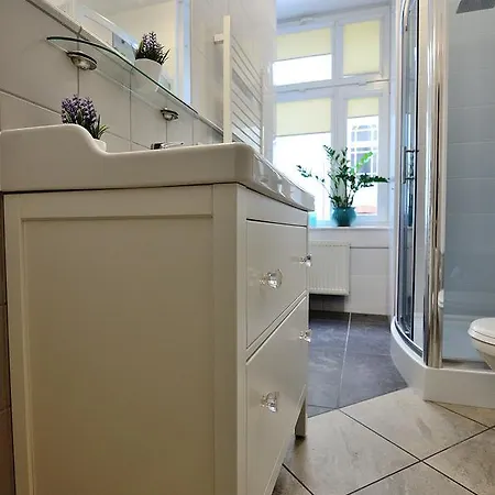 Przestronny Apartament Victus Blisko Molo By Noclegi Renters Lägenhet
